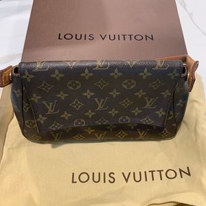 Mini looping Louis Vuitton